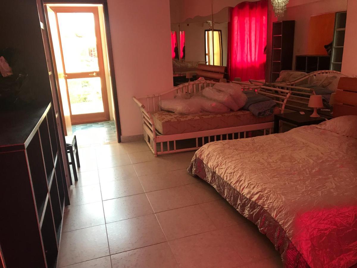 Villa Belvedere Mini Appartamento Понтеканяно Екстериор снимка
